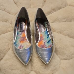 Madden Girl Silver Flats